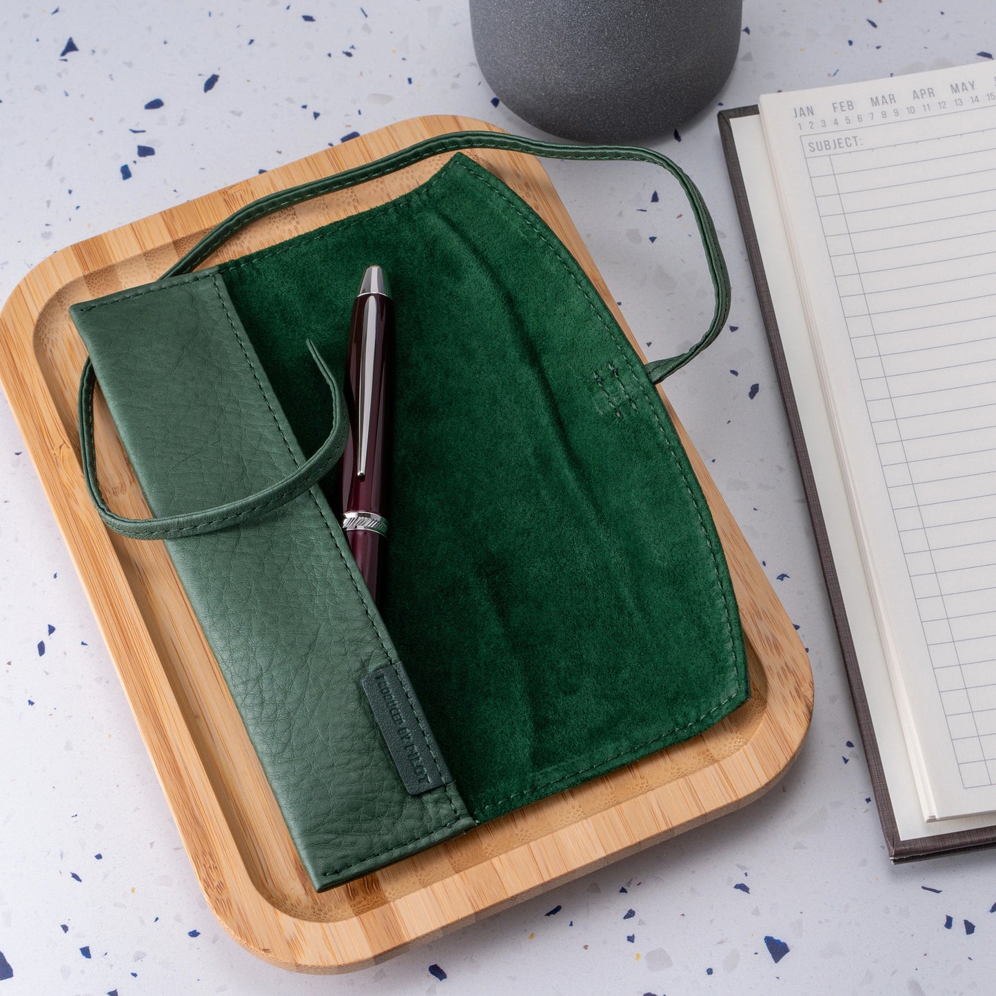 Pilot Pensemble Leather Roll Pen Case - Holds 1 - Hunter Green