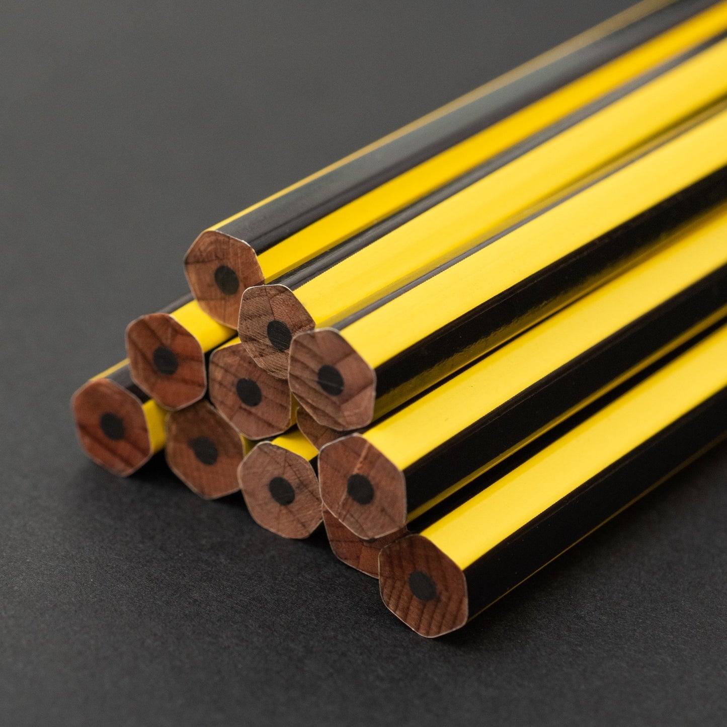 Blackwing Volume 651 Pencils - Tribute to Bruce Lee (Extra-Firm Set of 12)