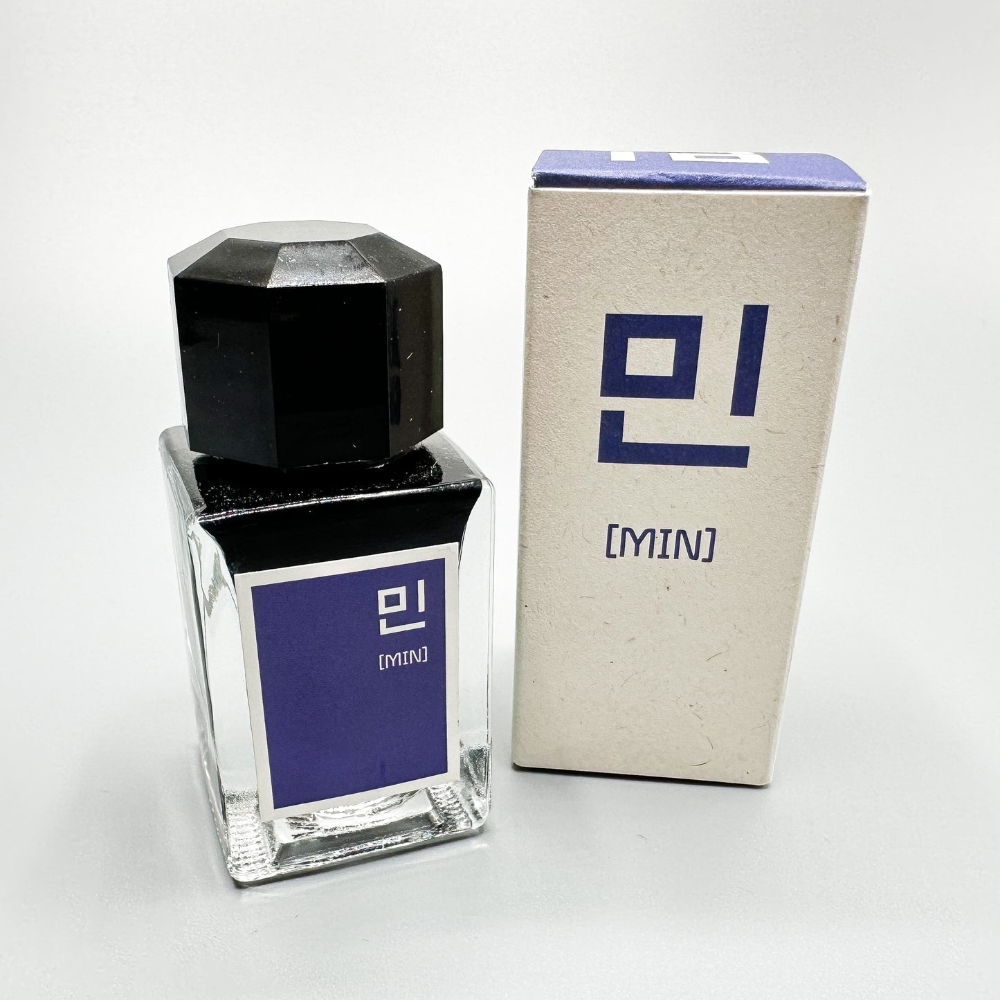 3 Oysters Cobalt (18ml) Bottled Ink (Hun Min Jeong Eum)