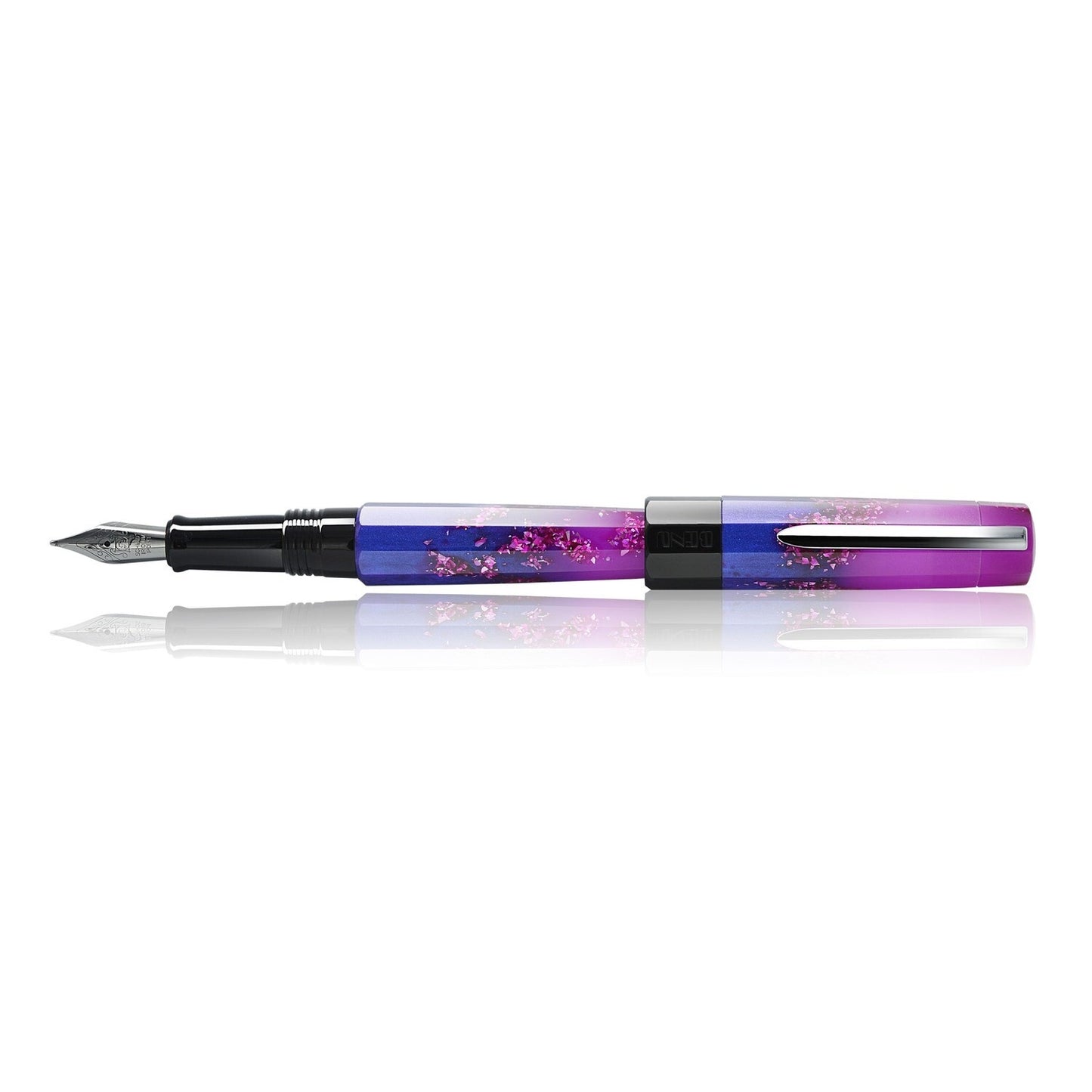 BENU Euphoria Fountain Pen - Love Story (Luminescent)