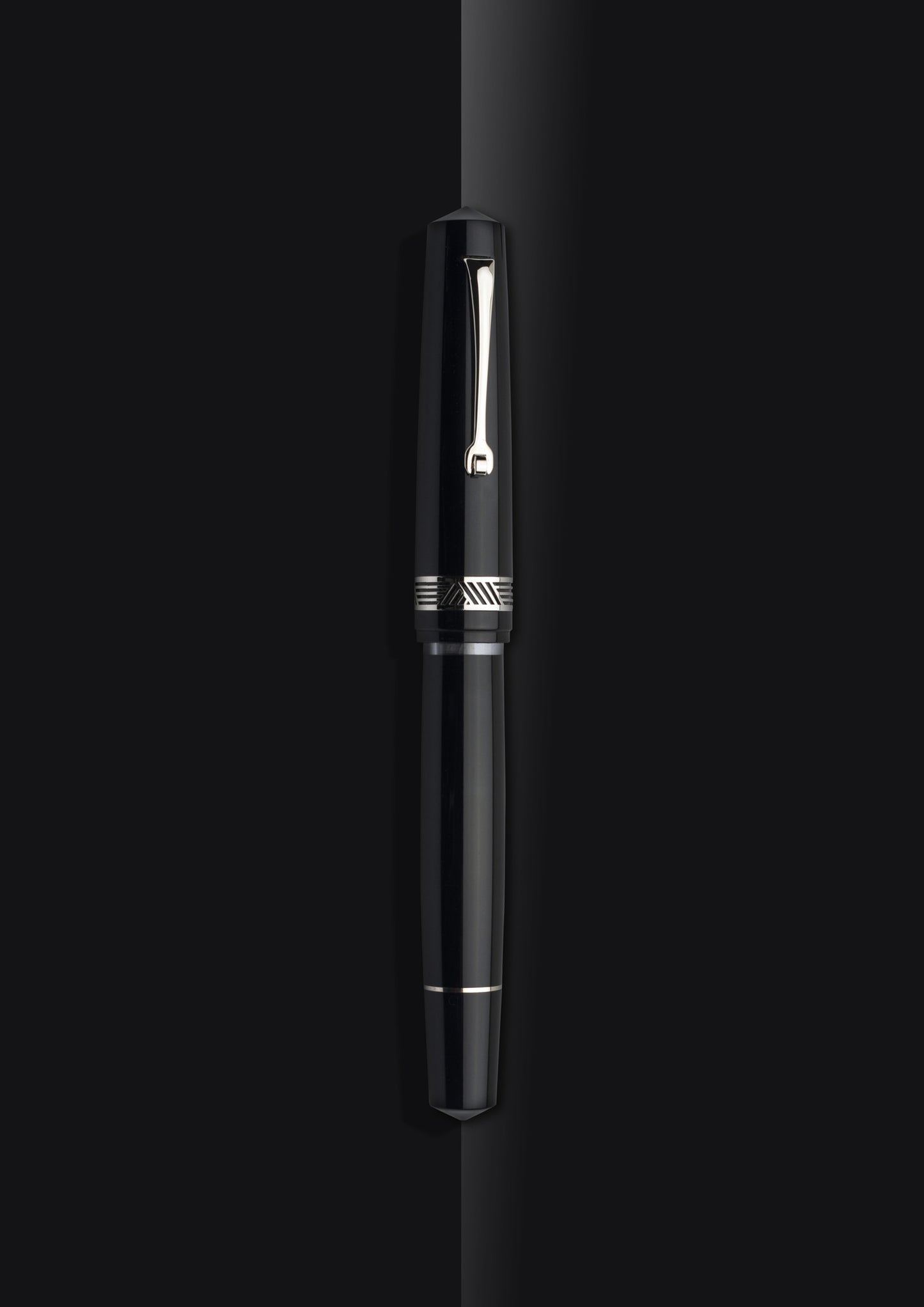 Leonardo Momento Magico Fountain Pen - Black Matte with Silver Trim