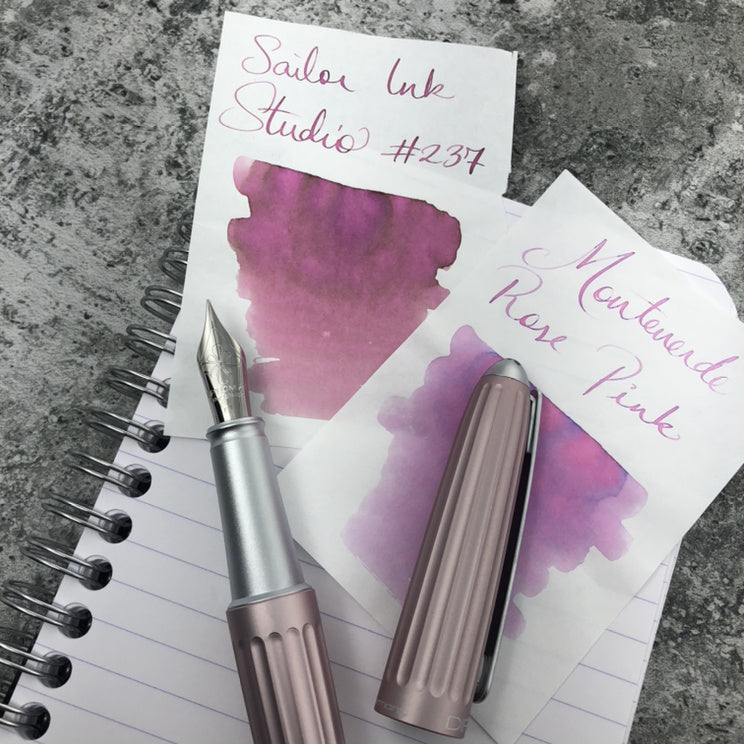 Diplomat Aero Fountain Pen - Antique Rose