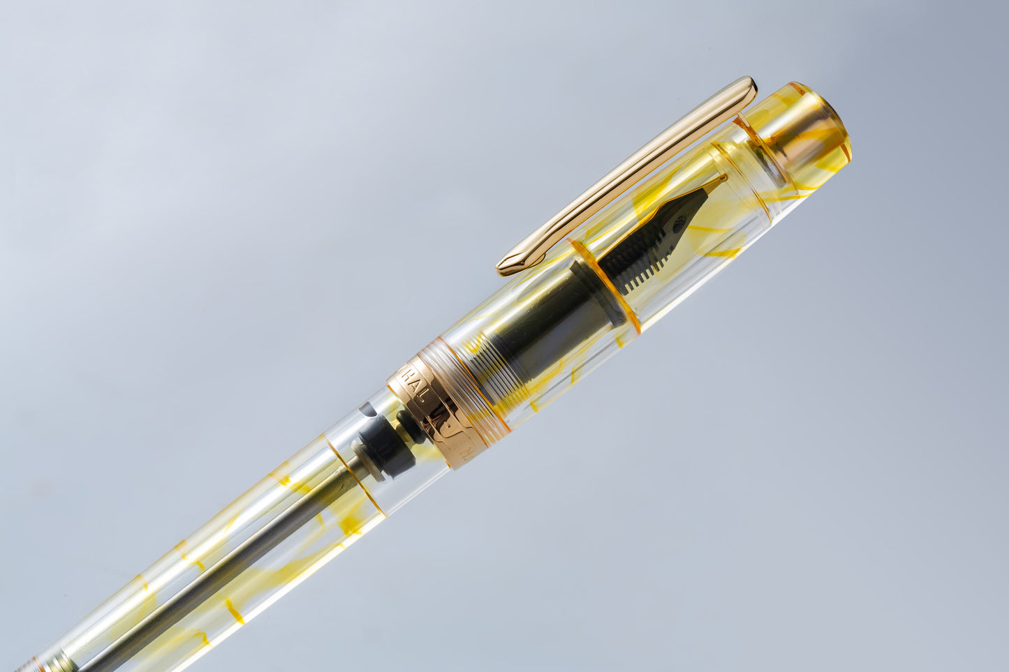 Nahvalur Original Plus Fountain Pen - Gold Ocellatus
