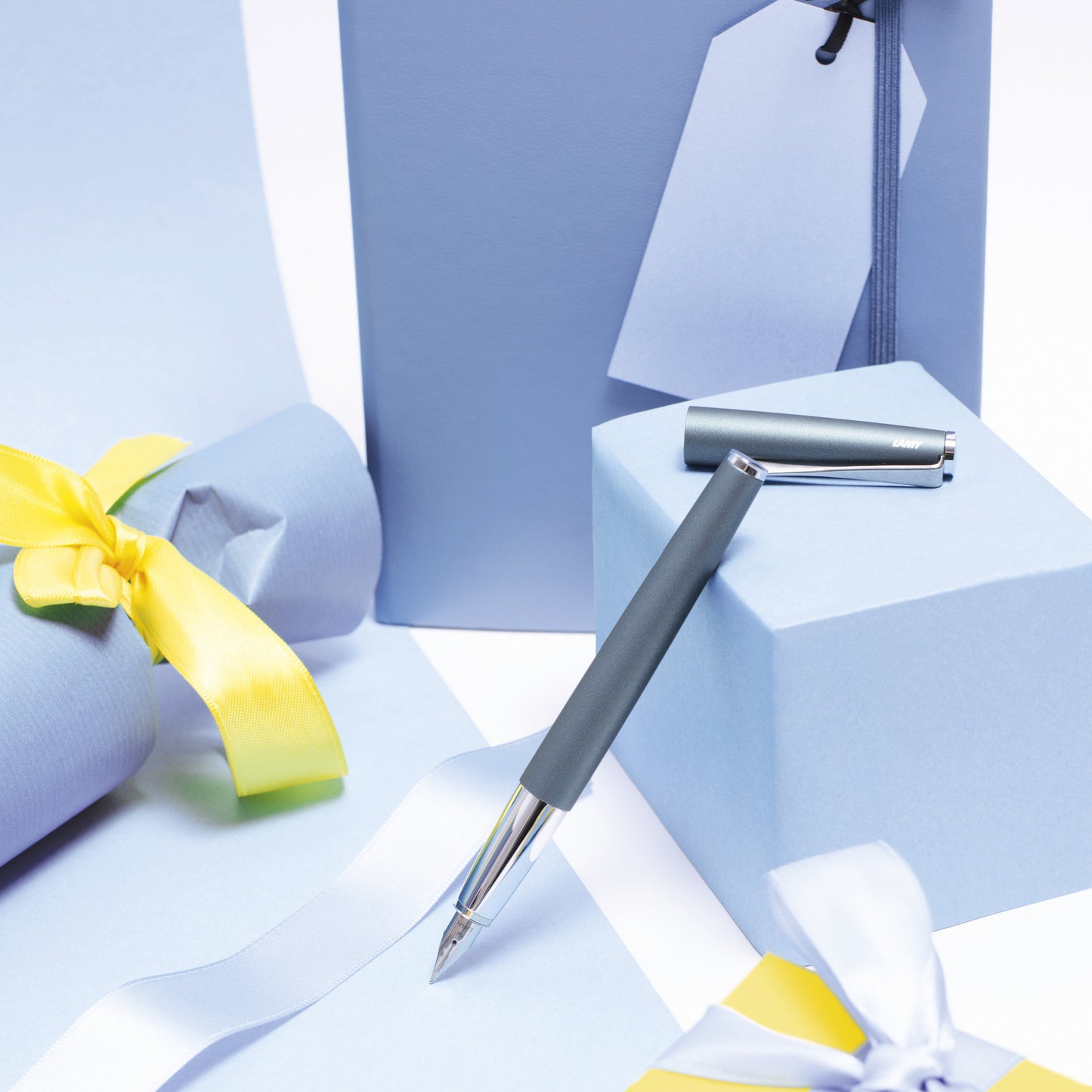 LAMY studio Fountain Pen - Glacier (Special Edition)