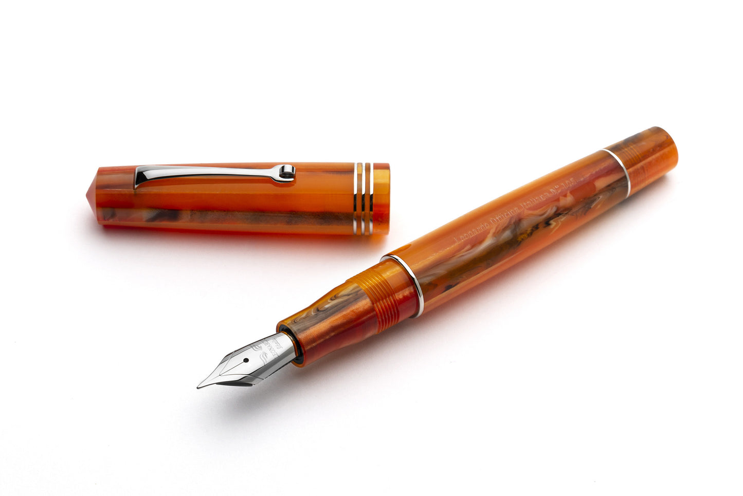 Leonardo Momento Zero Fountain Pen - Mango with Silver Trim