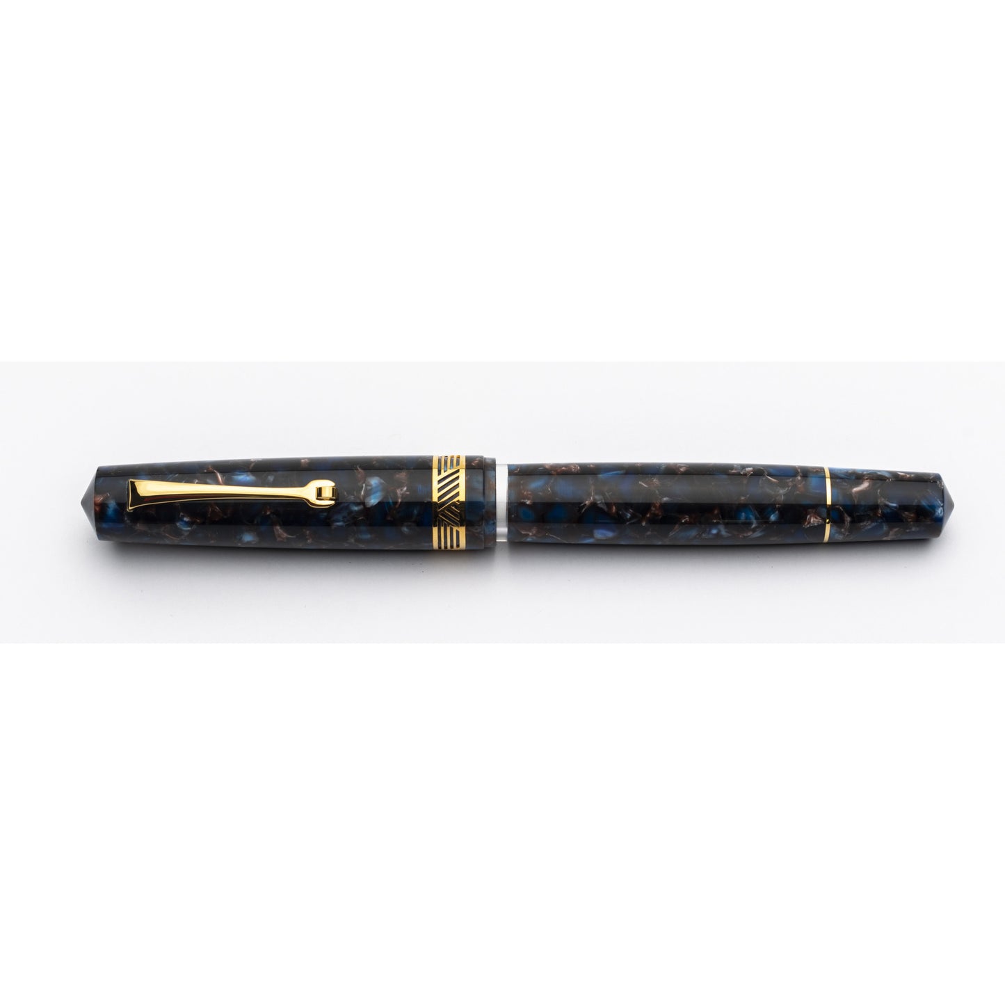 Leonardo Momento Magico Fountain Pen - Pietra Salata with Gold Trim