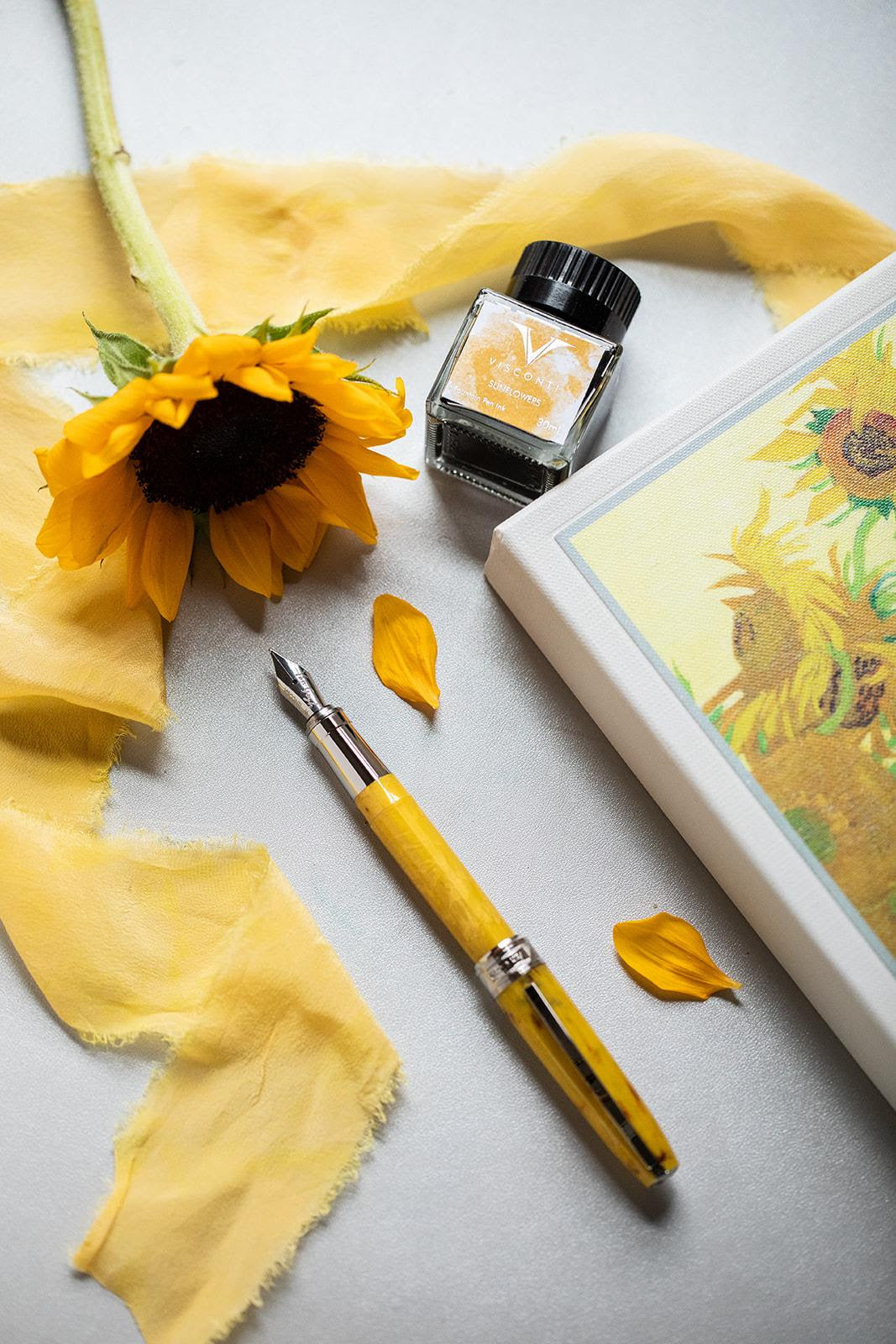 Visconti Van Gogh Fountain Pen - Sunflowers