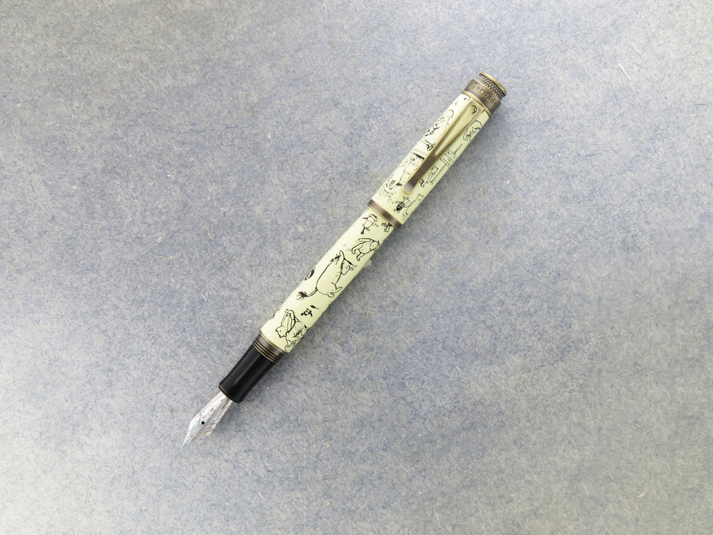 Retro 51 Tornado Fountain Pen - A.A. Milne Winnie-the-Pooh Decorations by E.H. Shepard (Numbered)